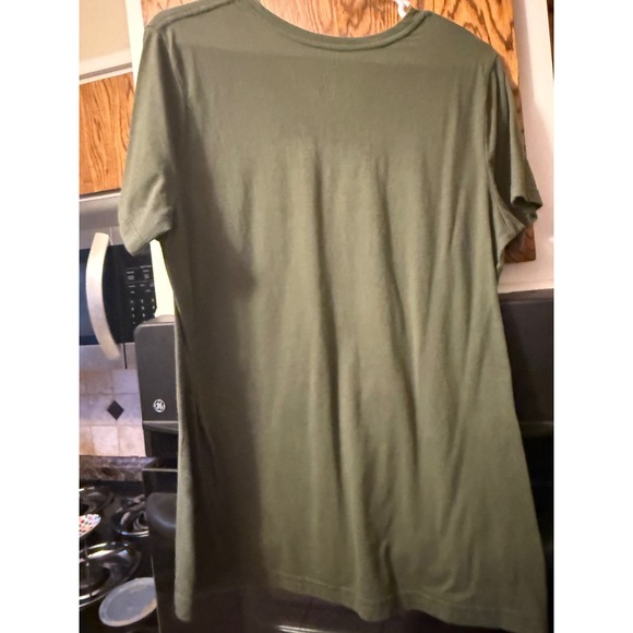 Time and Tru Womens XL V-Neck Short Sleeve T-Shirt Olive Green Sea Turtle Cotton - Picture 3 of 3